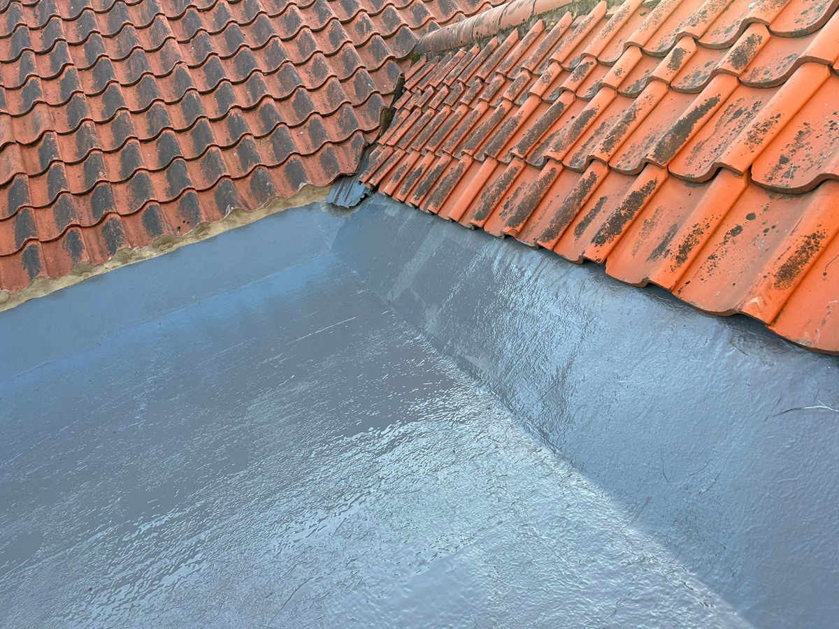 Commercial flat roof